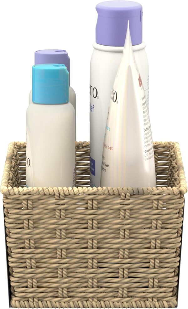 Aveeno Baby Bathtime Solutions Baby & Me Gift Set with Baby Wash & Shampoo, Calming Baby Bath, Baby Daily Moisturizing Lotion & Stress Relief Body Wash for Mom, Oatmeal, 4 Items - Image 4
