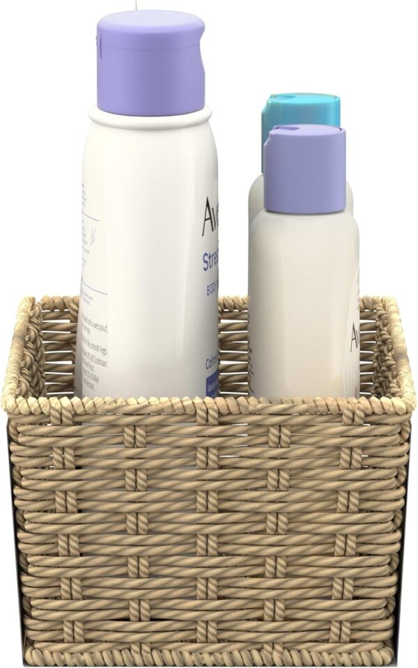 Aveeno Baby Bathtime Solutions Baby & Me Gift Set with Baby Wash & Shampoo, Calming Baby Bath, Baby Daily Moisturizing Lotion & Stress Relief Body Wash for Mom, Oatmeal, 4 Items - Image 5